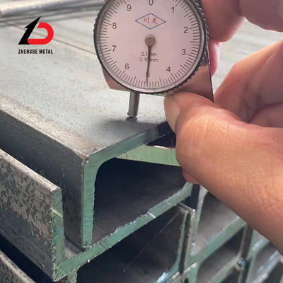 গরম ঘূর্ণিত কার্বন ইস্পাত ইউ চ্যানেল S235jr S355jr 16 Gauge Metal U চ্যানেল