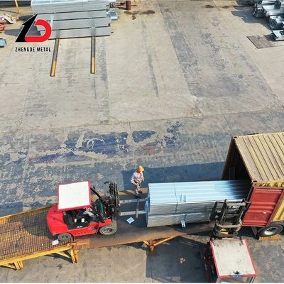 Q235 প্রিফ্যাব্রিকেটেড বিল্ডিং স্টিল স্ট্রাকচার কাস্টমাইজড S235 S275jr