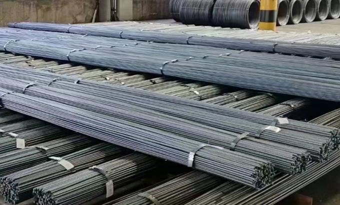 গরম ঘূর্ণিত শক্তিশালী ইস্পাত বার HRB400 HRB500 20mm বিকৃত লোহা বার 3