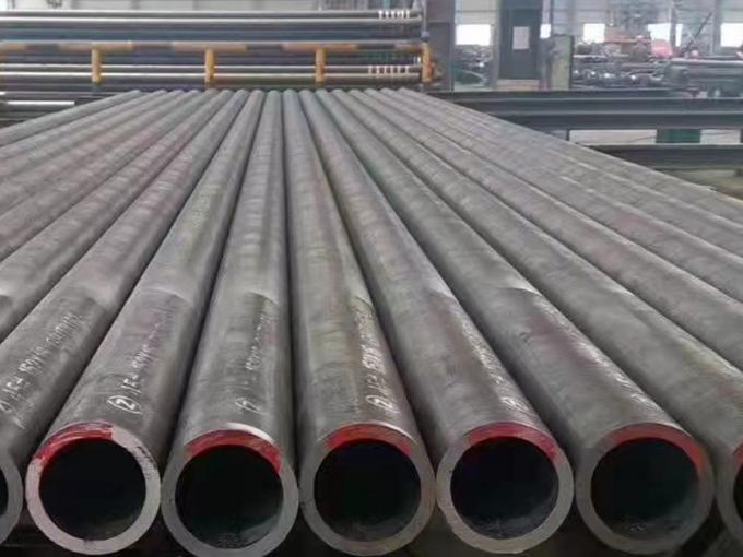 সুনির্দিষ্ট seamless কার্বন ইস্পাত পাইপ St52, St35, St42, St45, X42, X52 গরম ঘূর্ণিত 4